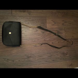 Micheal Kors shoulder strap side bag